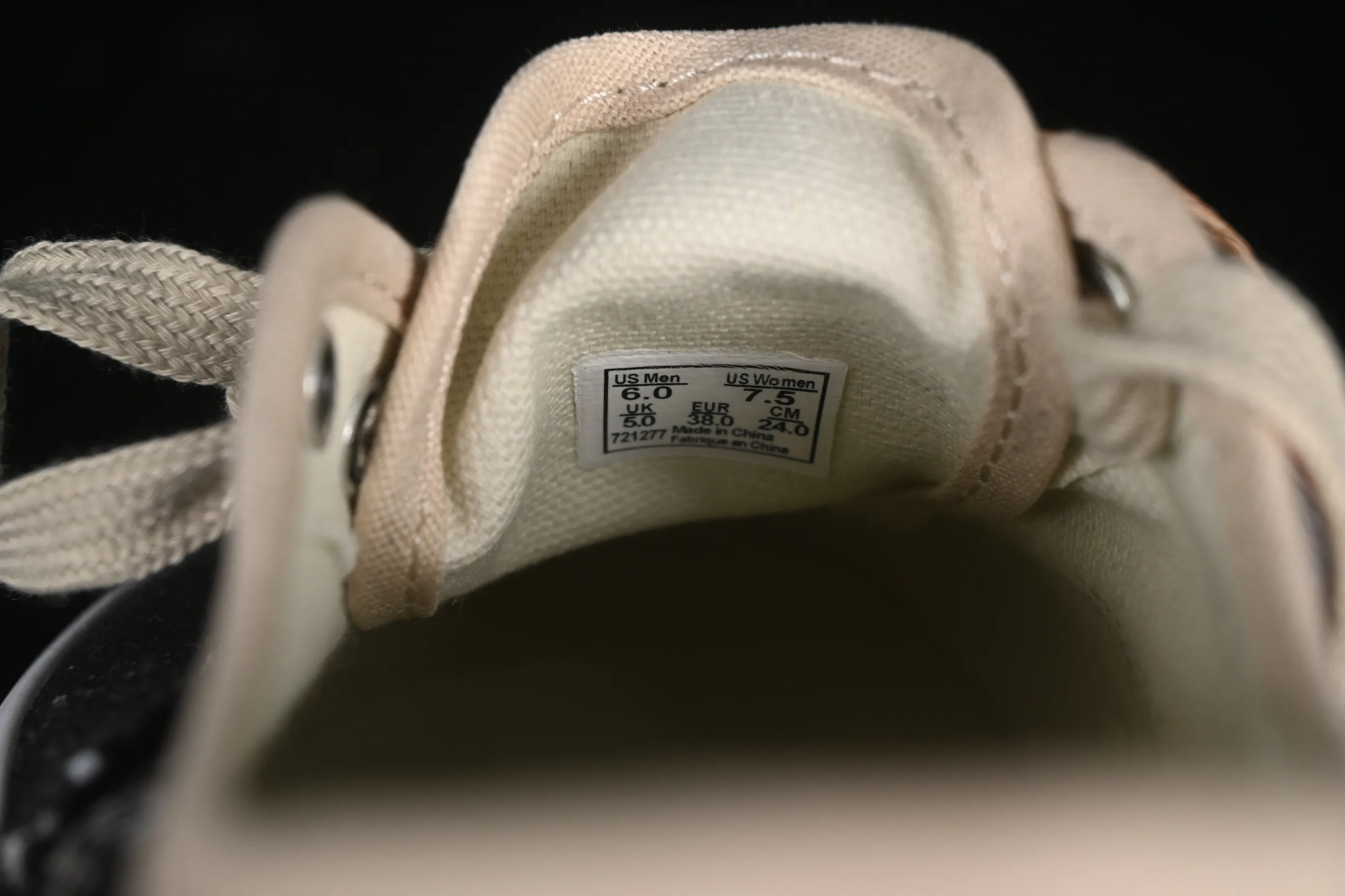 All categories Vans Vans series Vans Low Vans low top Vans Authentic 44 Vans slip-on slip-on skate shoes VN000D5KESB